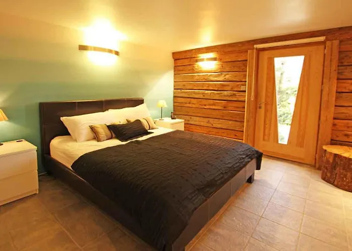 Holiday home Fuer 10 Personen In Chaonix-mont-blanc- Franzoesische Alpen - Savoyer Alpen By Interhome Chamonix