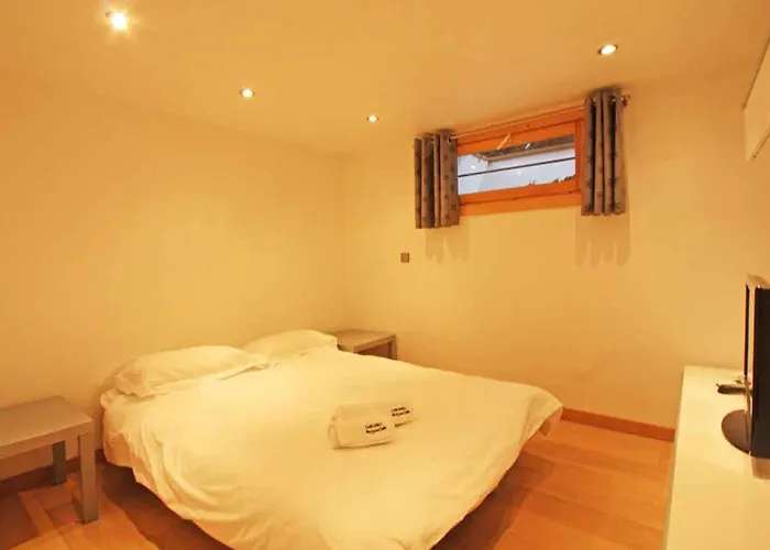 Holiday home Fuer 10 Personen In Chaonix-mont-blanc- Franzoesische Alpen - Savoyer Alpen By Interhome Chamonix