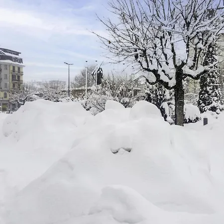 Fuer 10 Personen In Chaonix-mont-blanc- Franzoesische Alpen - Savoyer Alpen By Interhome Дом отдыха Шамони